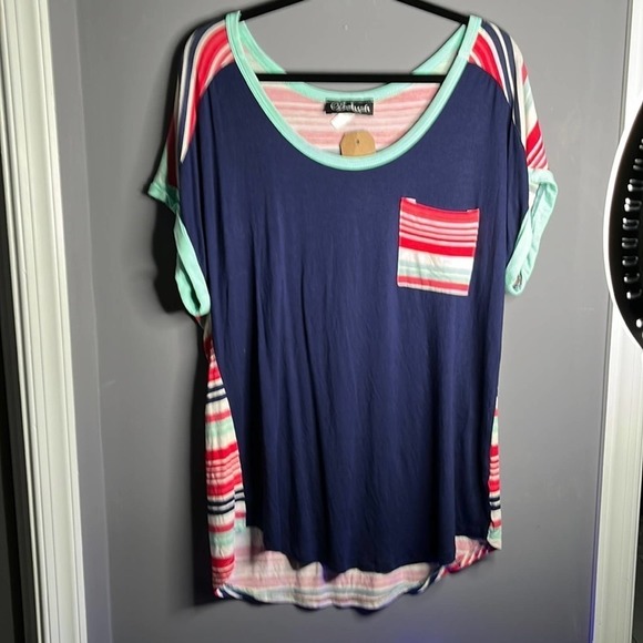 belush Blue and Striped Print Slouchy Short Sleeve T Shirt Plus Size 3X - Picture 8 of 8